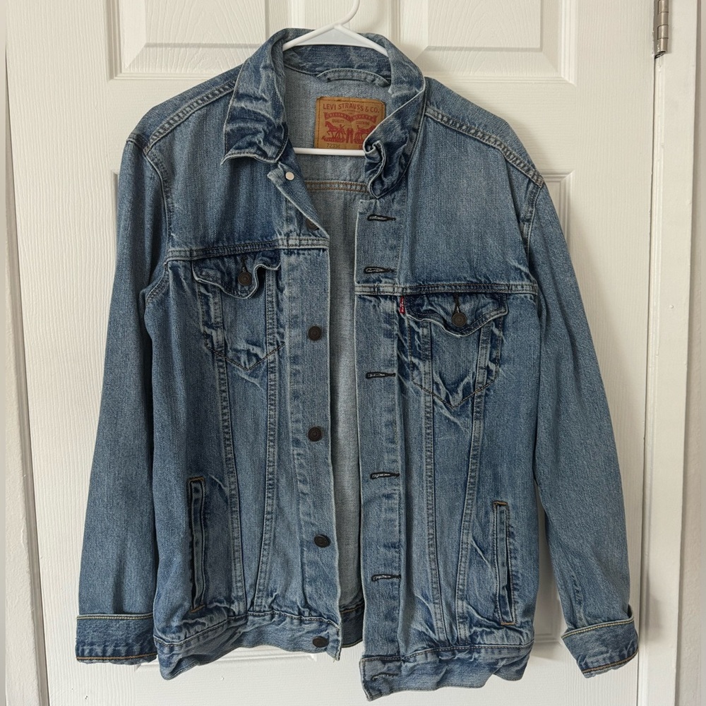 Levi’s Denim Trucker Jacket